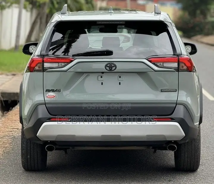 Toyota RAV4 Adventure AWD 2020 Gray