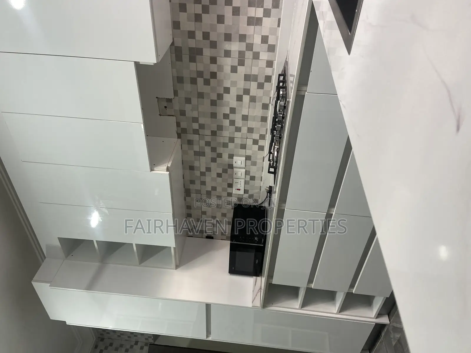 2bdrm Apartment in Burma Hills for rent
