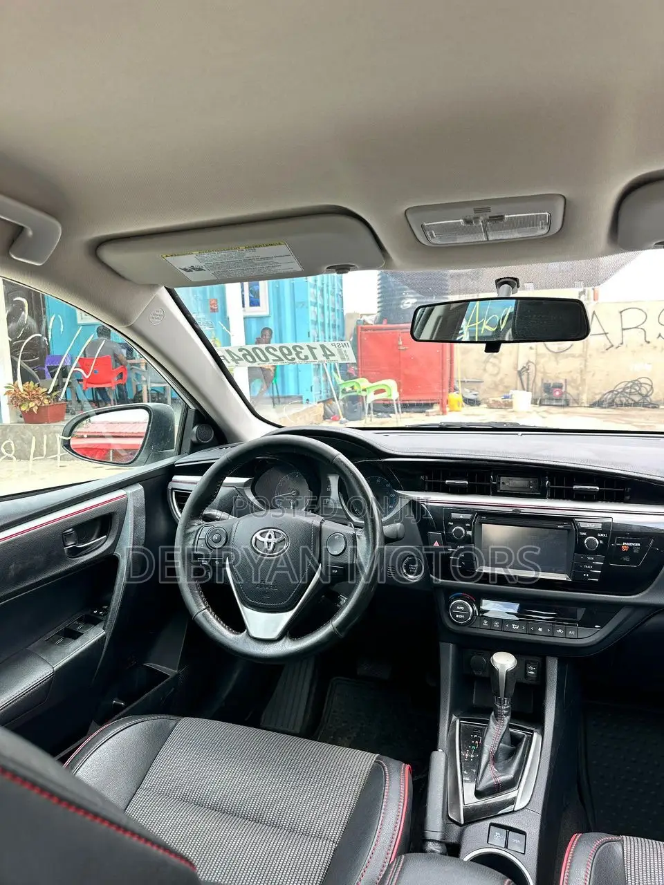 Toyota Corolla S w/Special Edition Pkg (1.8L 4cyl CVT) 2016 White
