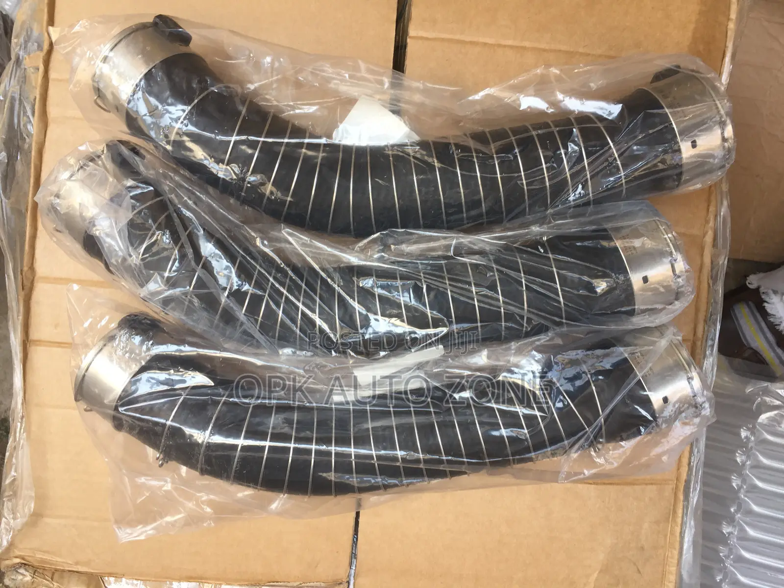 Toyota Hiace(Stanbic)/Nissan Nv350 Turbo Charger Hose