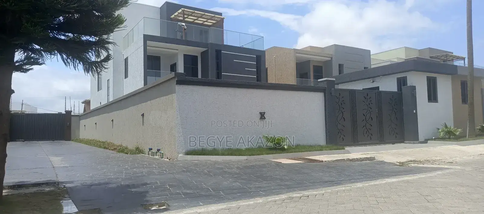 4bdrm House in Adjiringanor, East Legon for sale