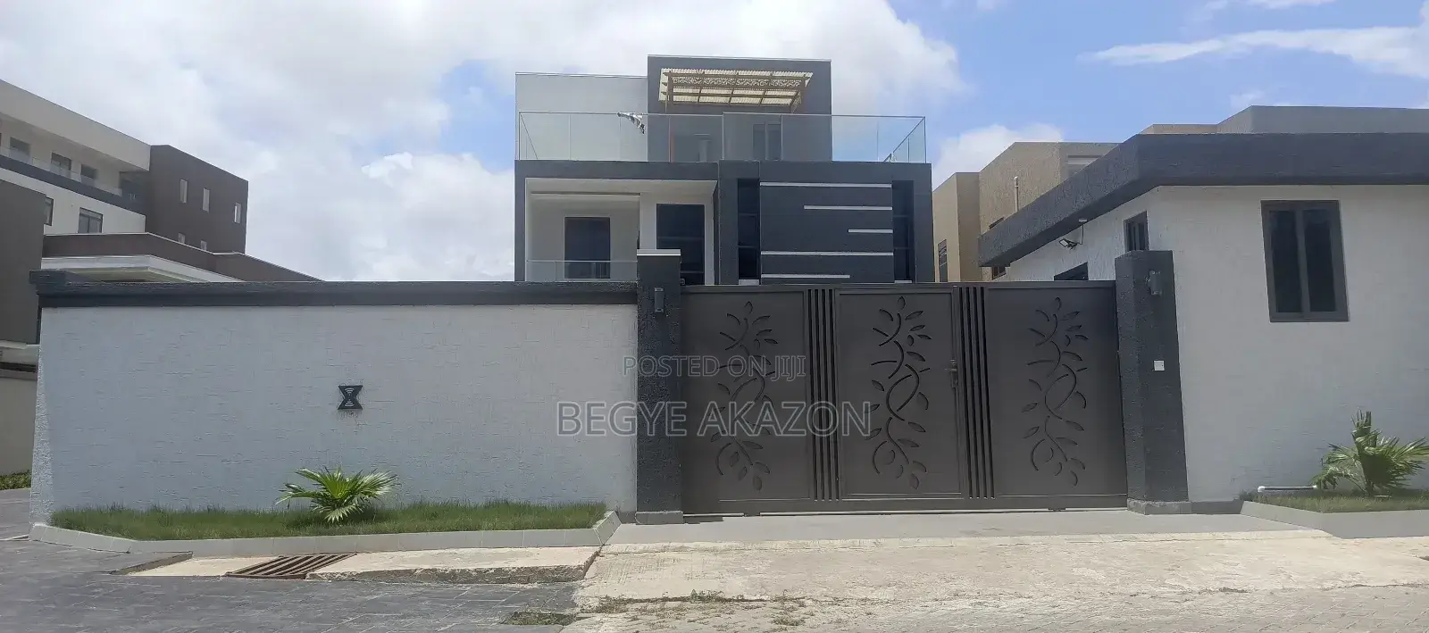 4bdrm House in Adjiringanor, East Legon for sale