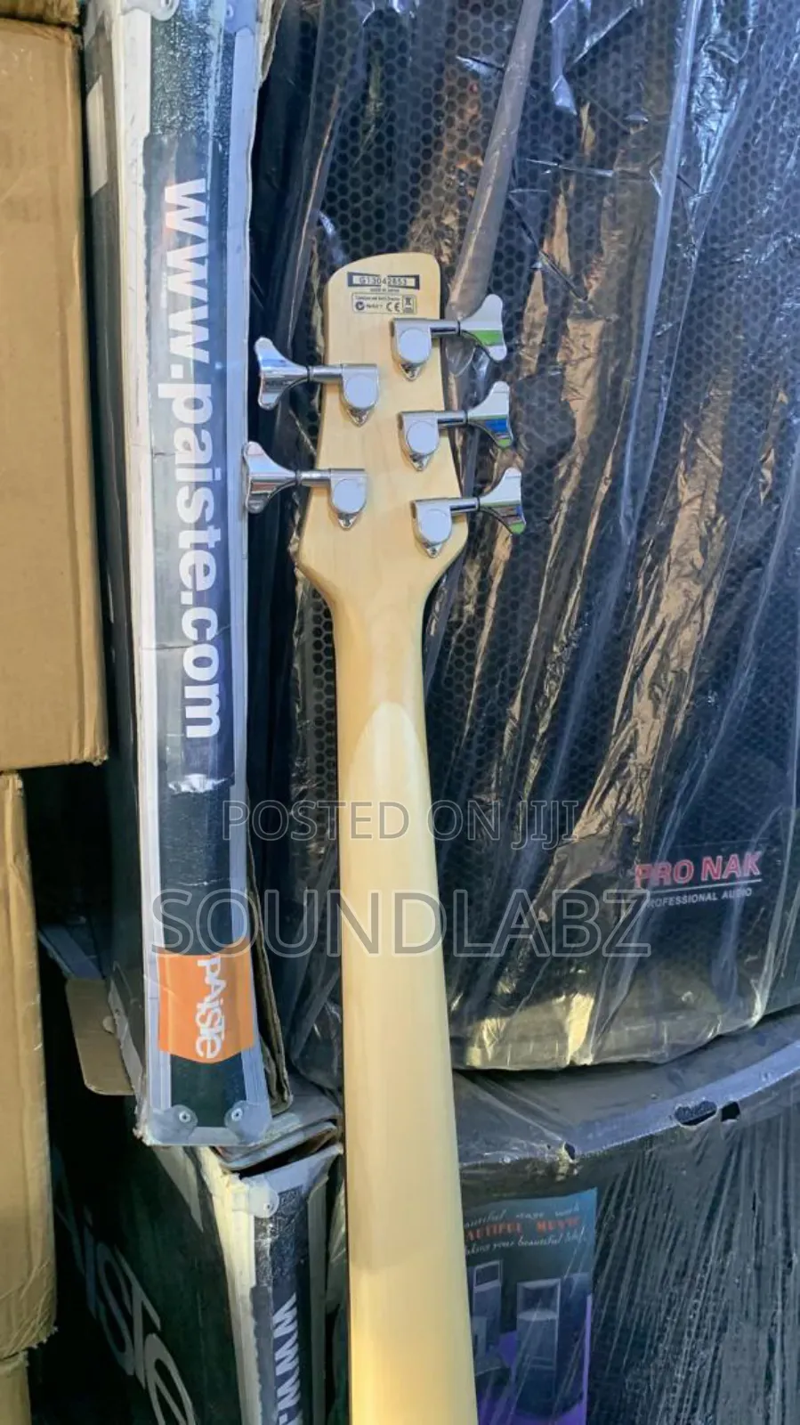 Ibanez Active Bazz Guitar (Red)
