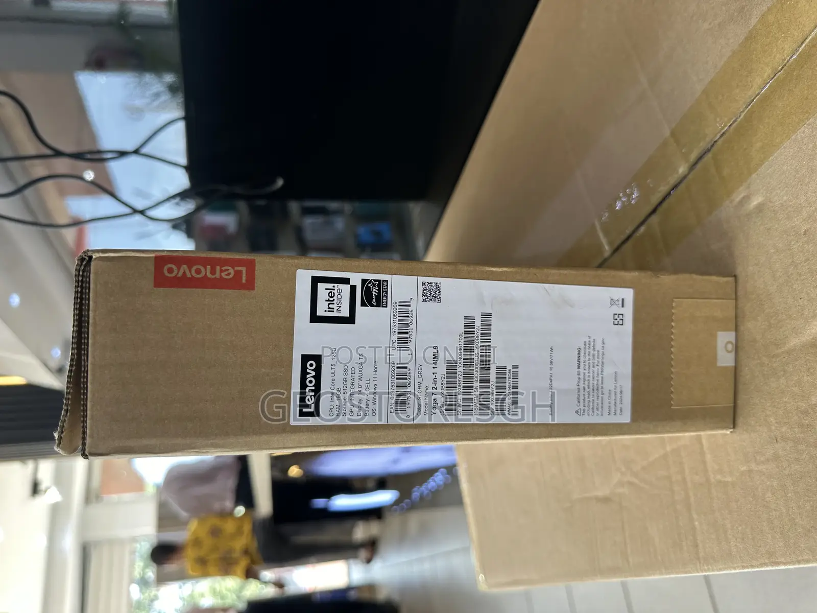 New Laptop Lenovo Yoga 700 16GB Intel Core Ultra 5 SSD 512GB