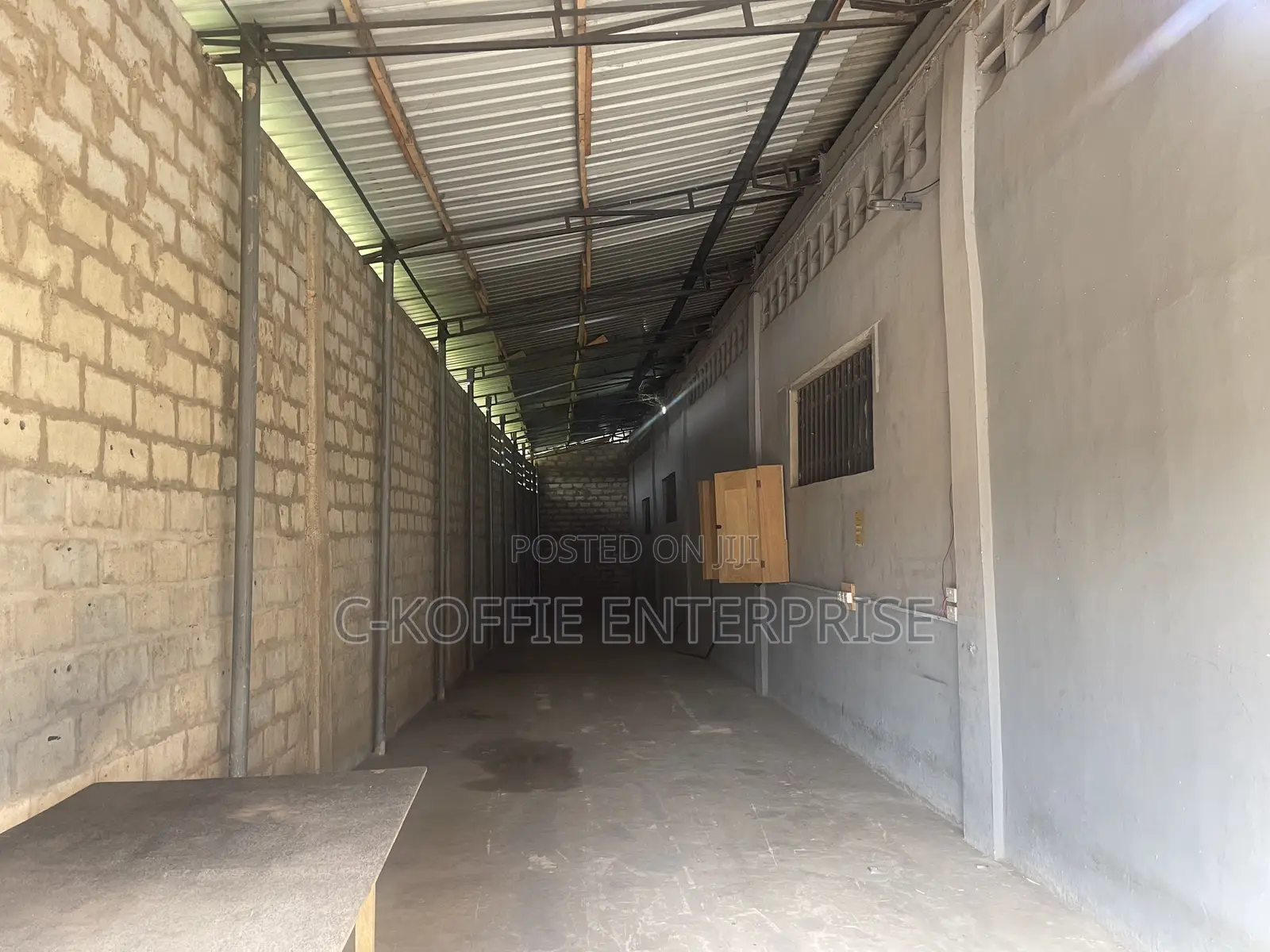 150 SQM Warehouse at Spintex for Rent