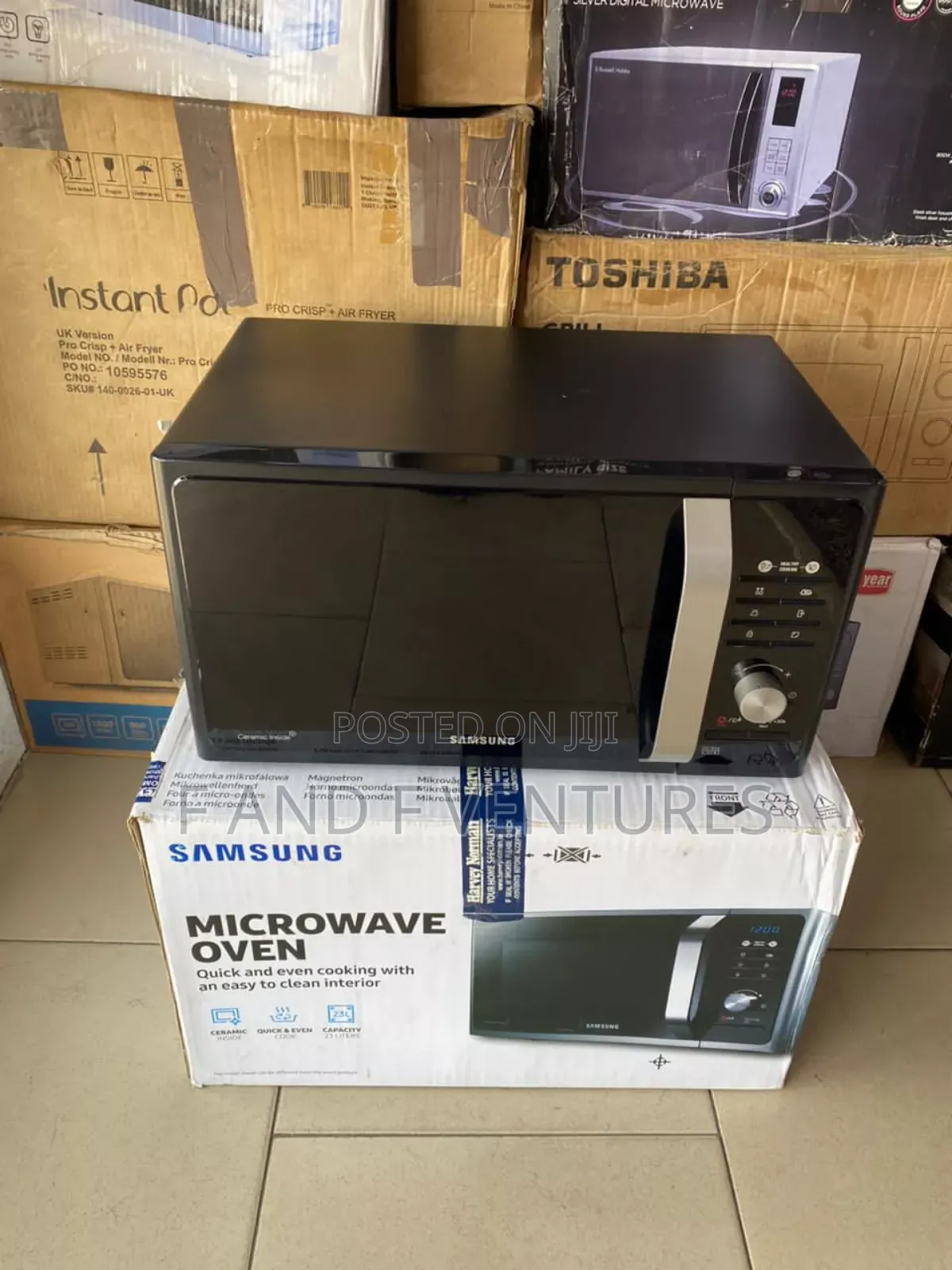Samsung Digital Touchscreen Microwave 28l- UK