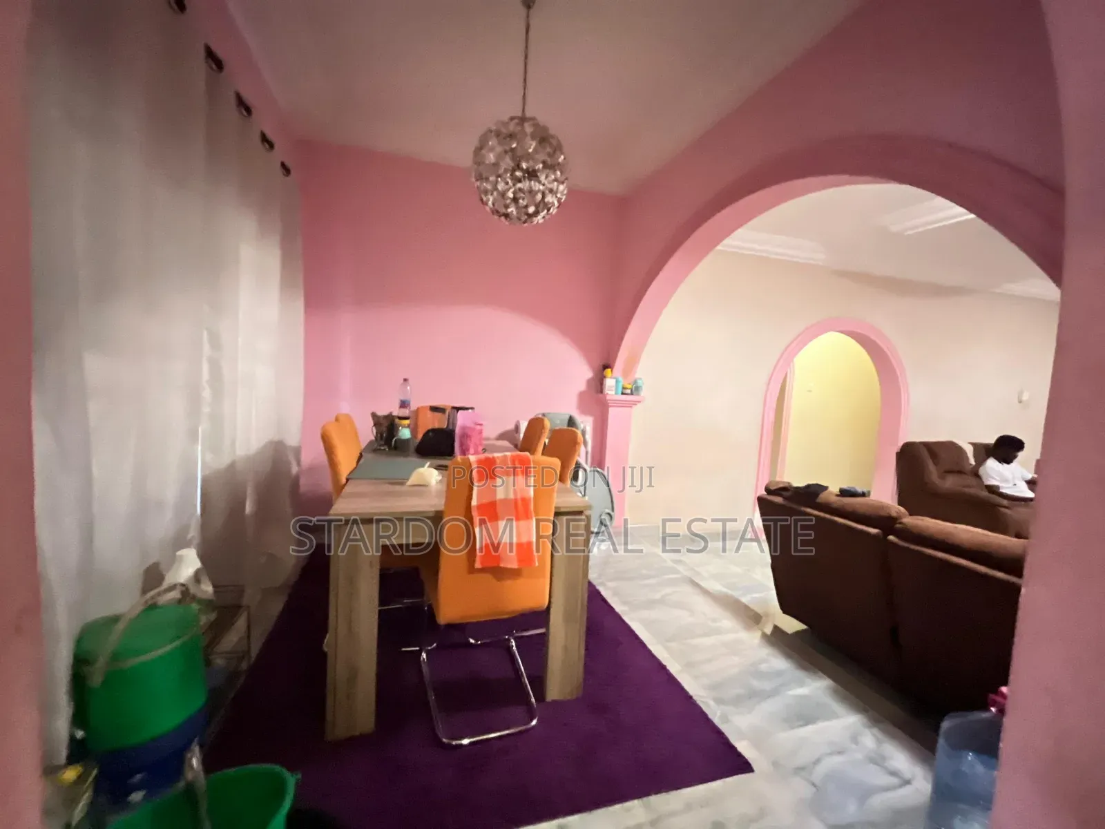 2bdrm Duplex in American House for rent