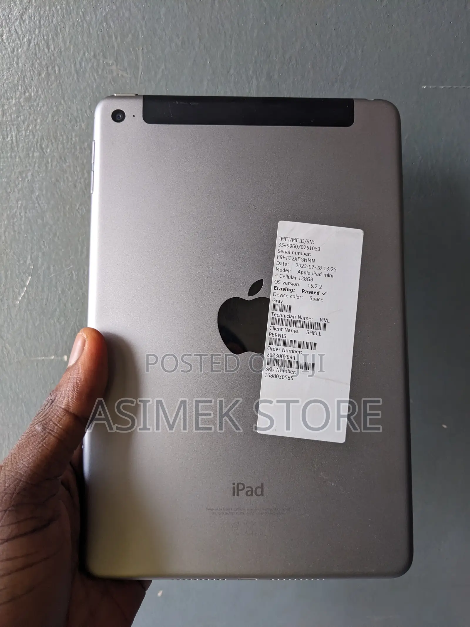 Apple iPad mini 4 128 GB Gray