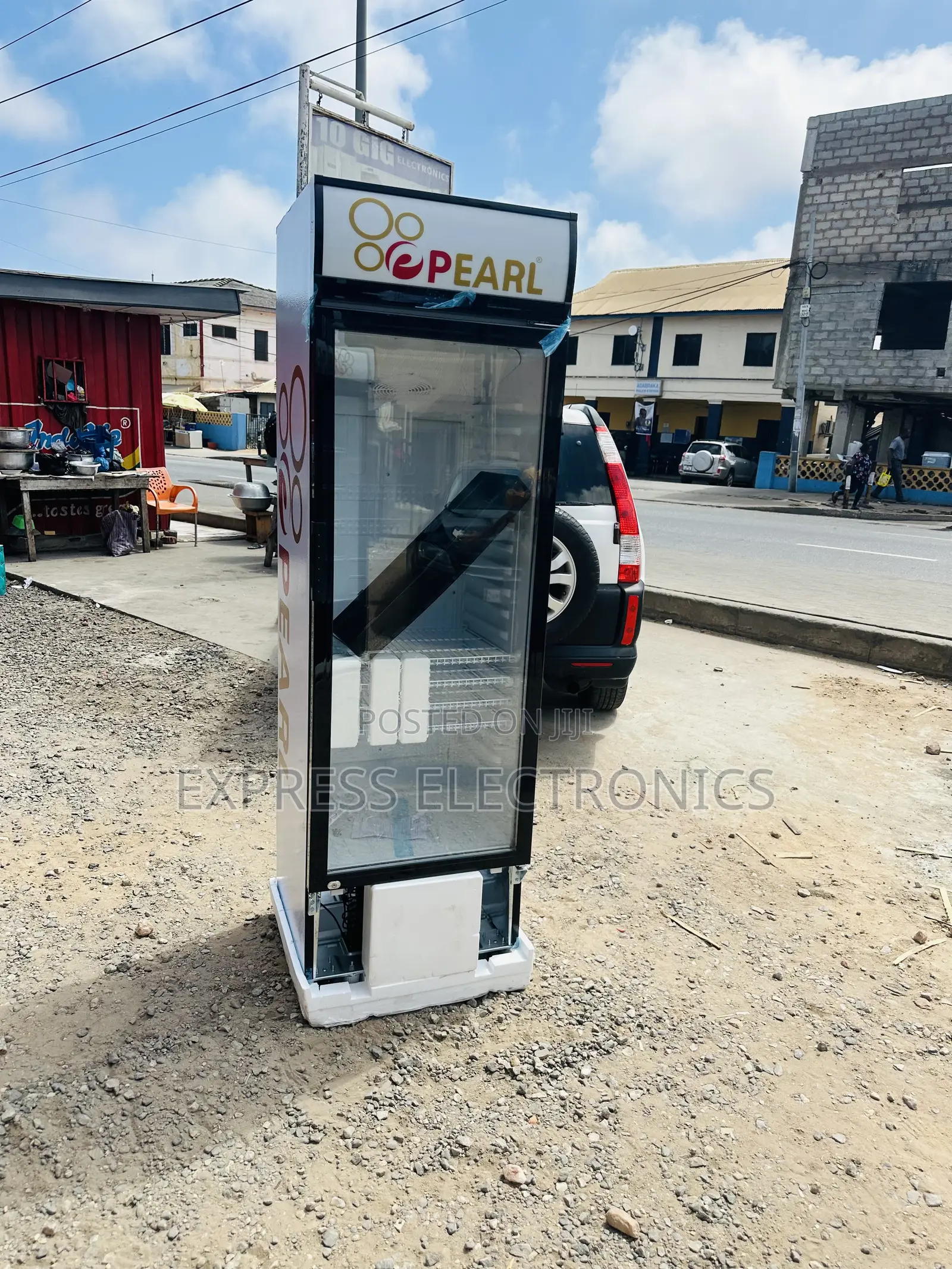Ultra Modern Display Fridge Pearl PVC-424 400L Single Door