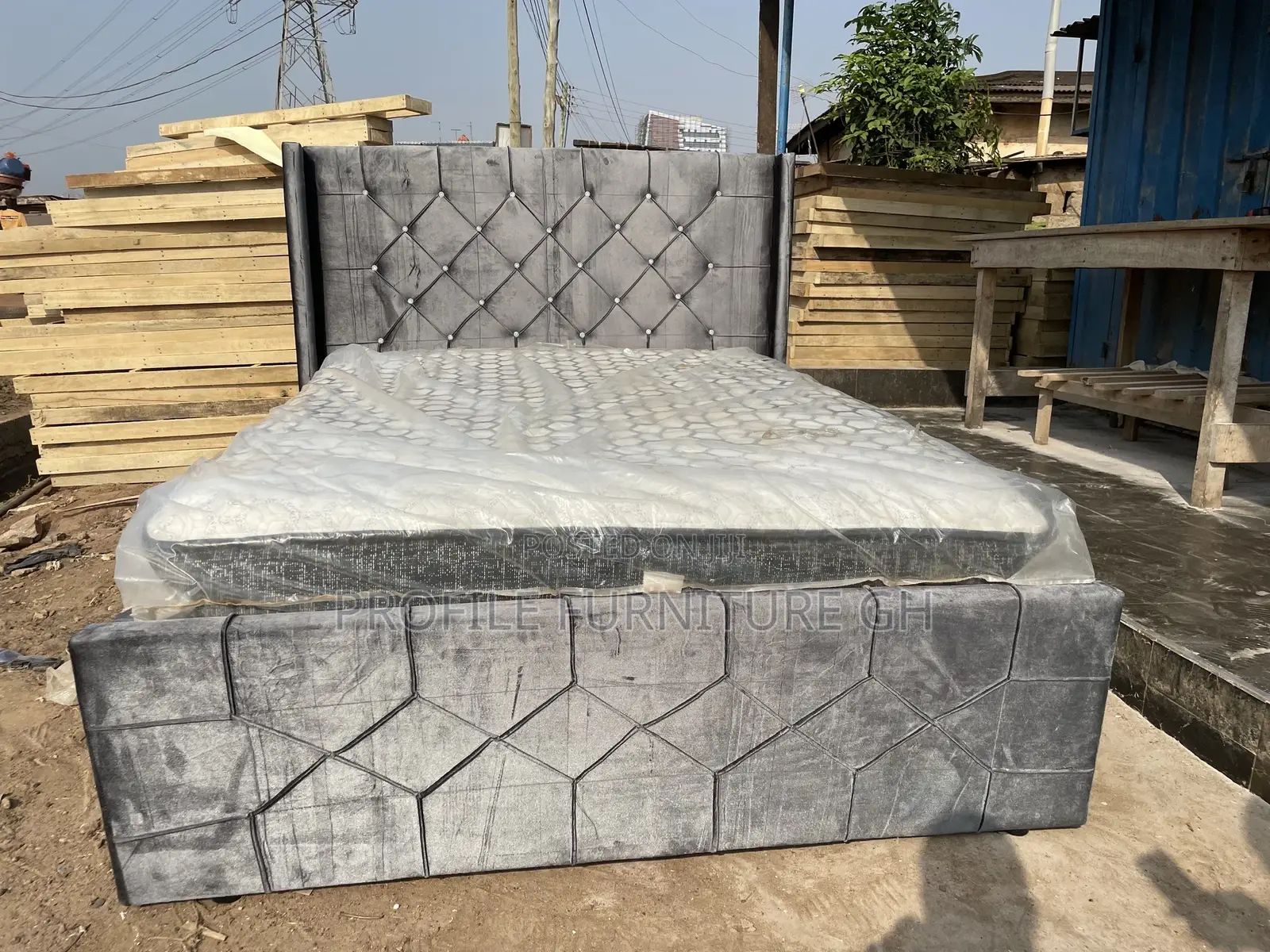 Gray Double Bedframe With Mattress//Freeeeee Delivery