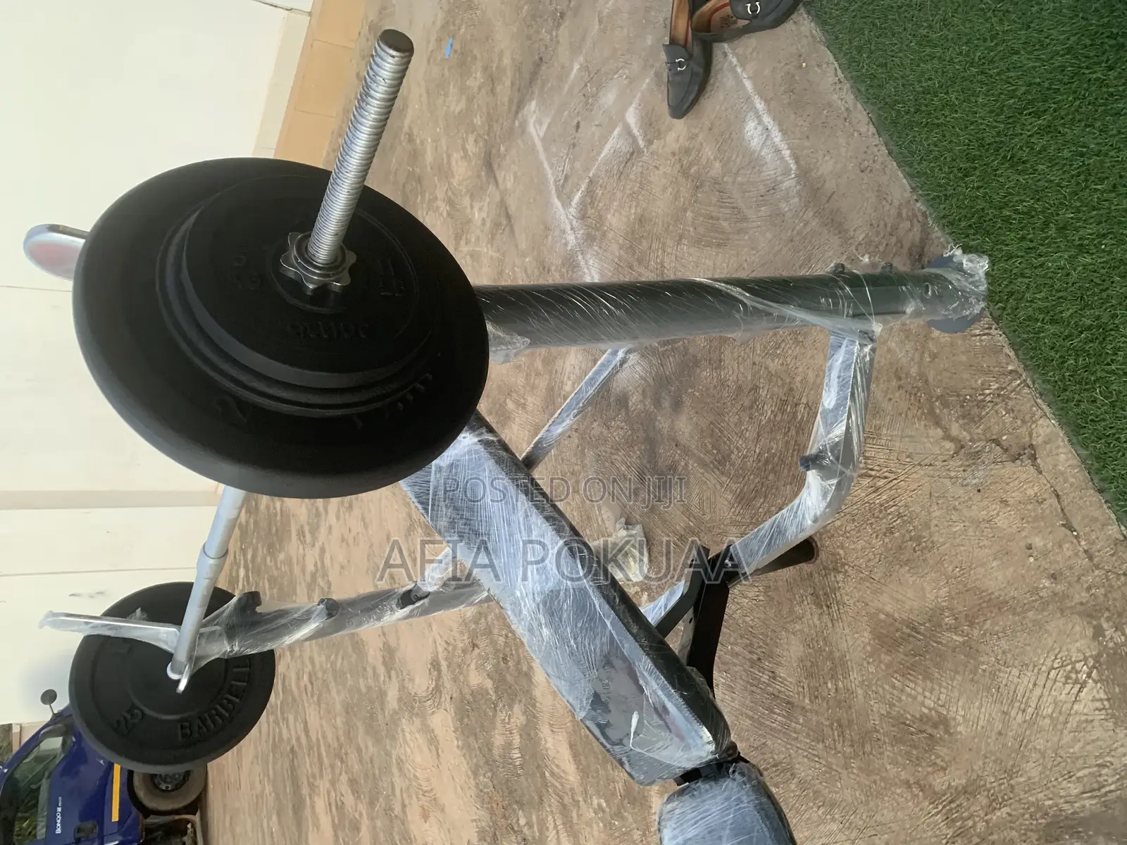 Commercial Weight Bench