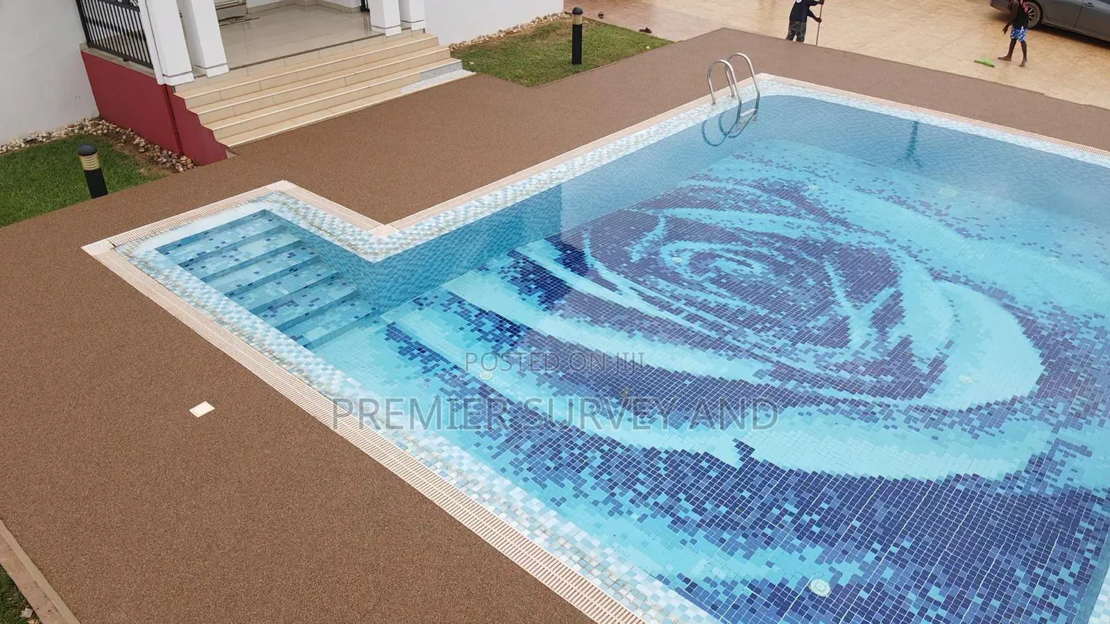 20% Discount Swimming Pool Promotion
