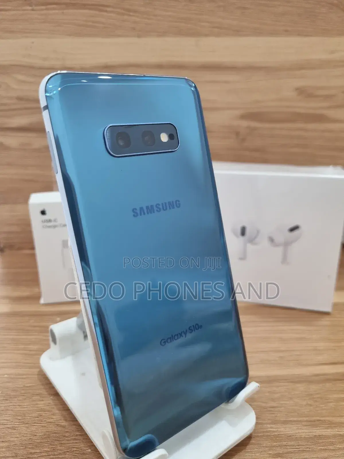 Samsung Galaxy S10e 128 GB Blue