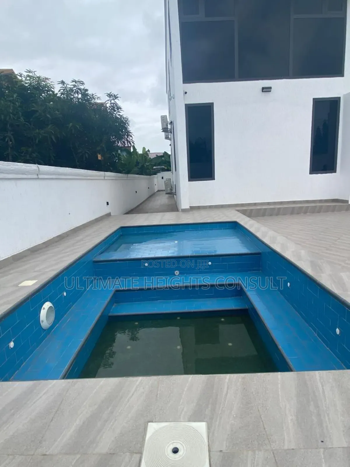 4bdrm House in Lakeside Estates for sale