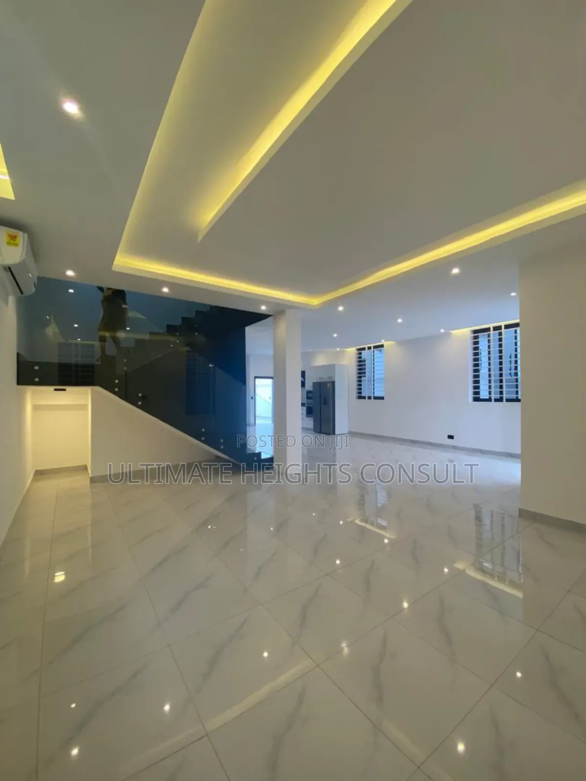4bdrm House in Lakeside Estates for sale