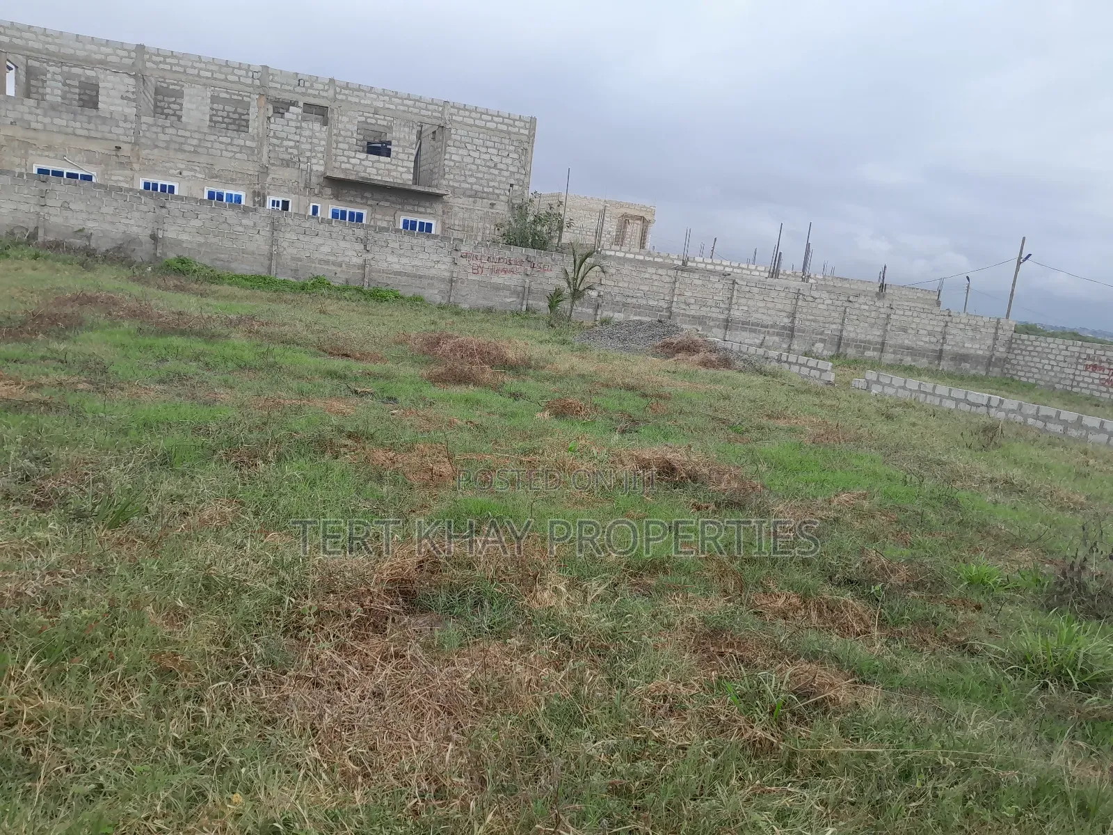 Land for Sale in Sakumono
