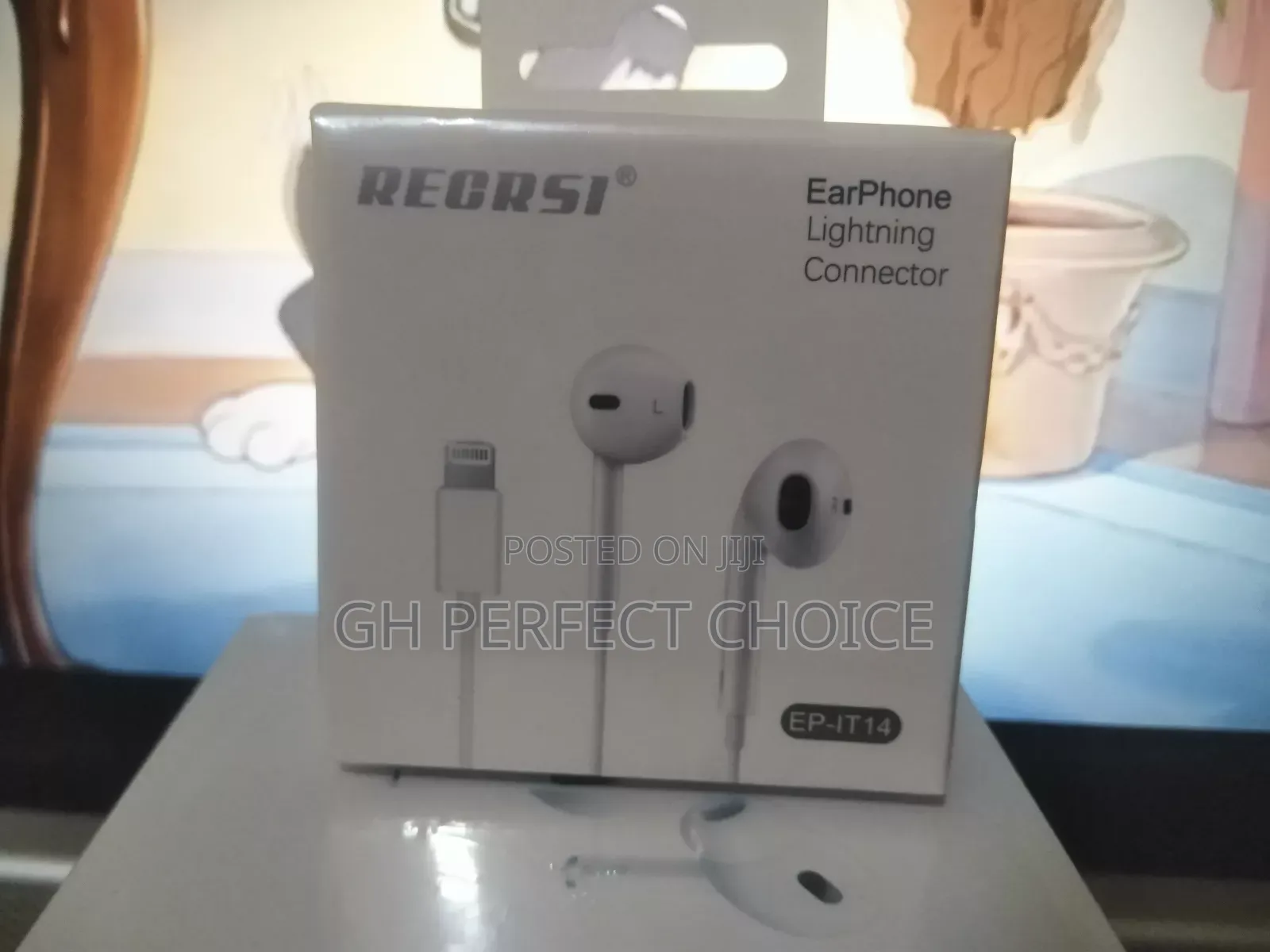 iPhone Audio Accessory With Lightning Connection