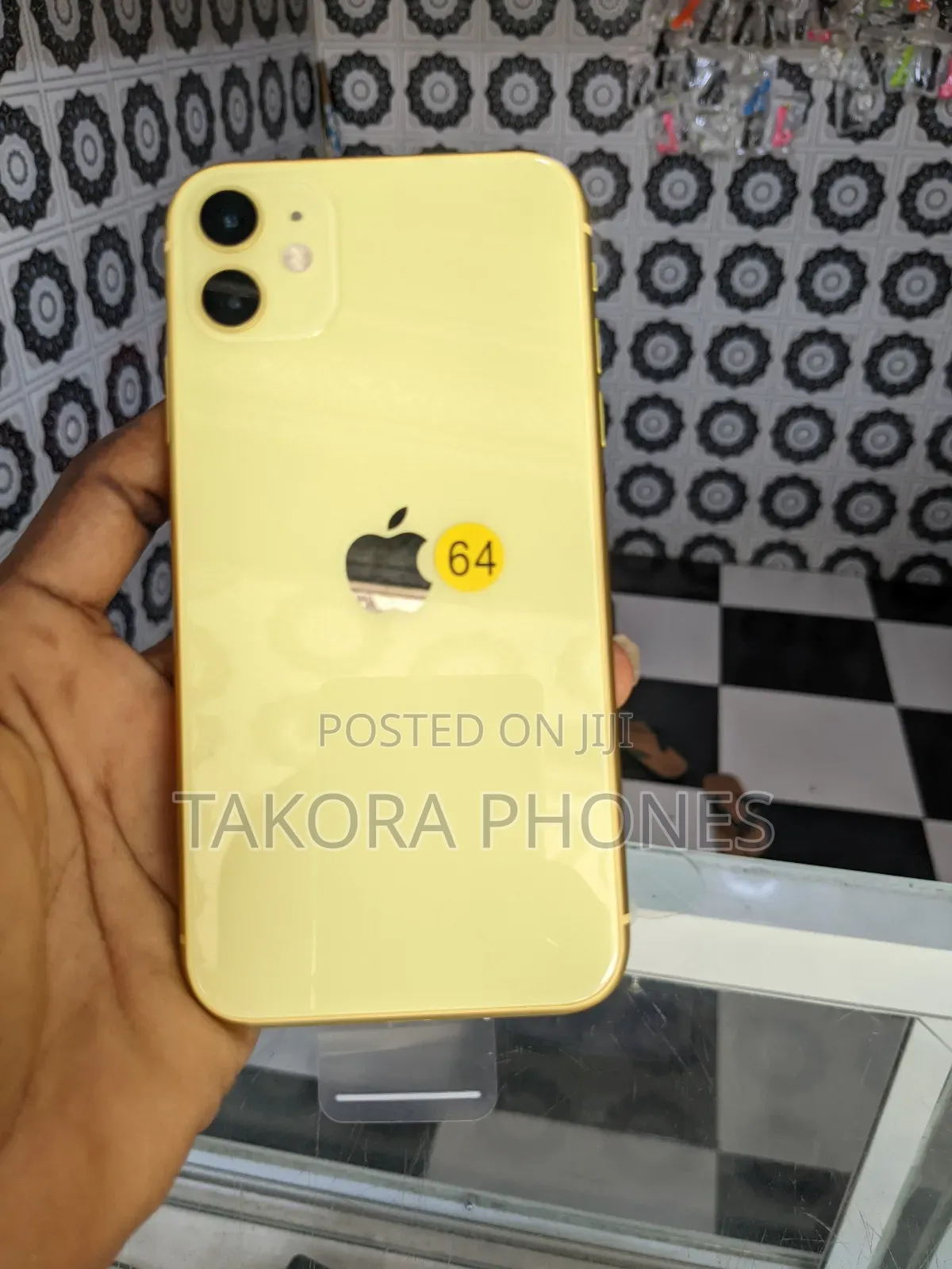 Apple iPhone 11 64 GB Yellow