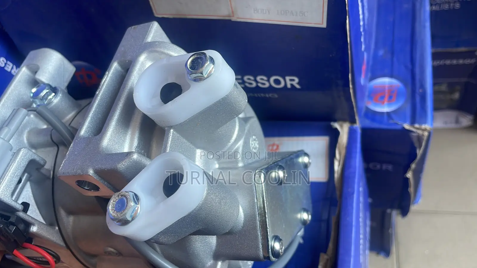 Nissan Caravan AC Compresso Motor