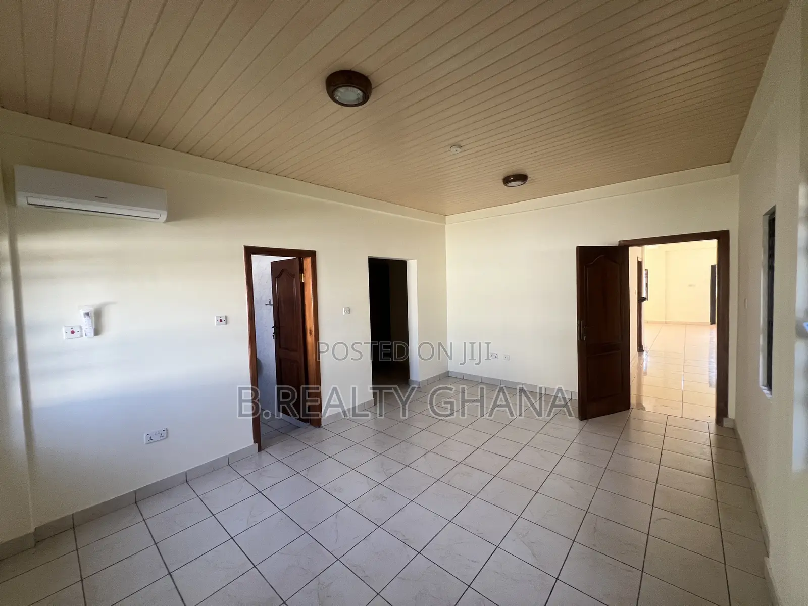 4bdrm House in Gated Community, East Legon for rent