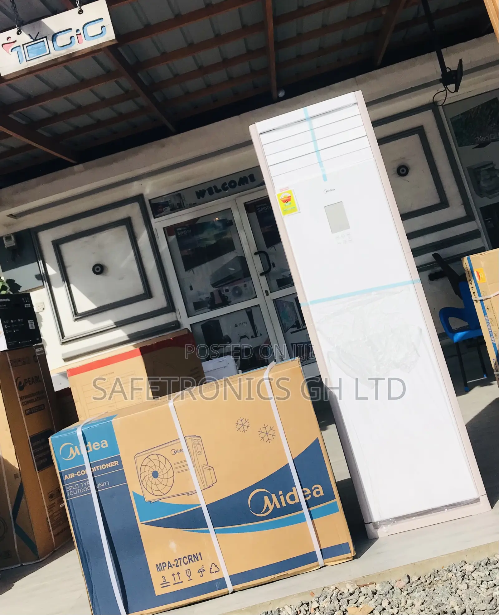 Order Standing Floor Midea 3.0 Horsepower Split AC