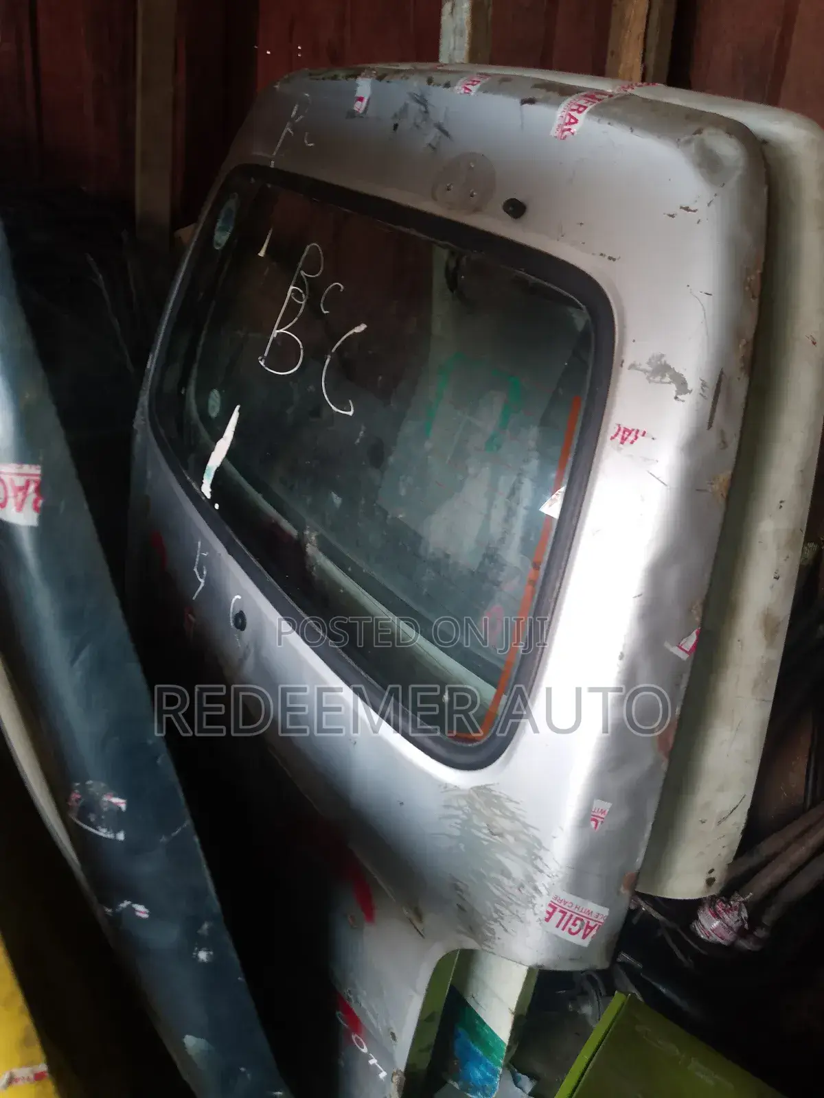Hyundai H100 Boot
