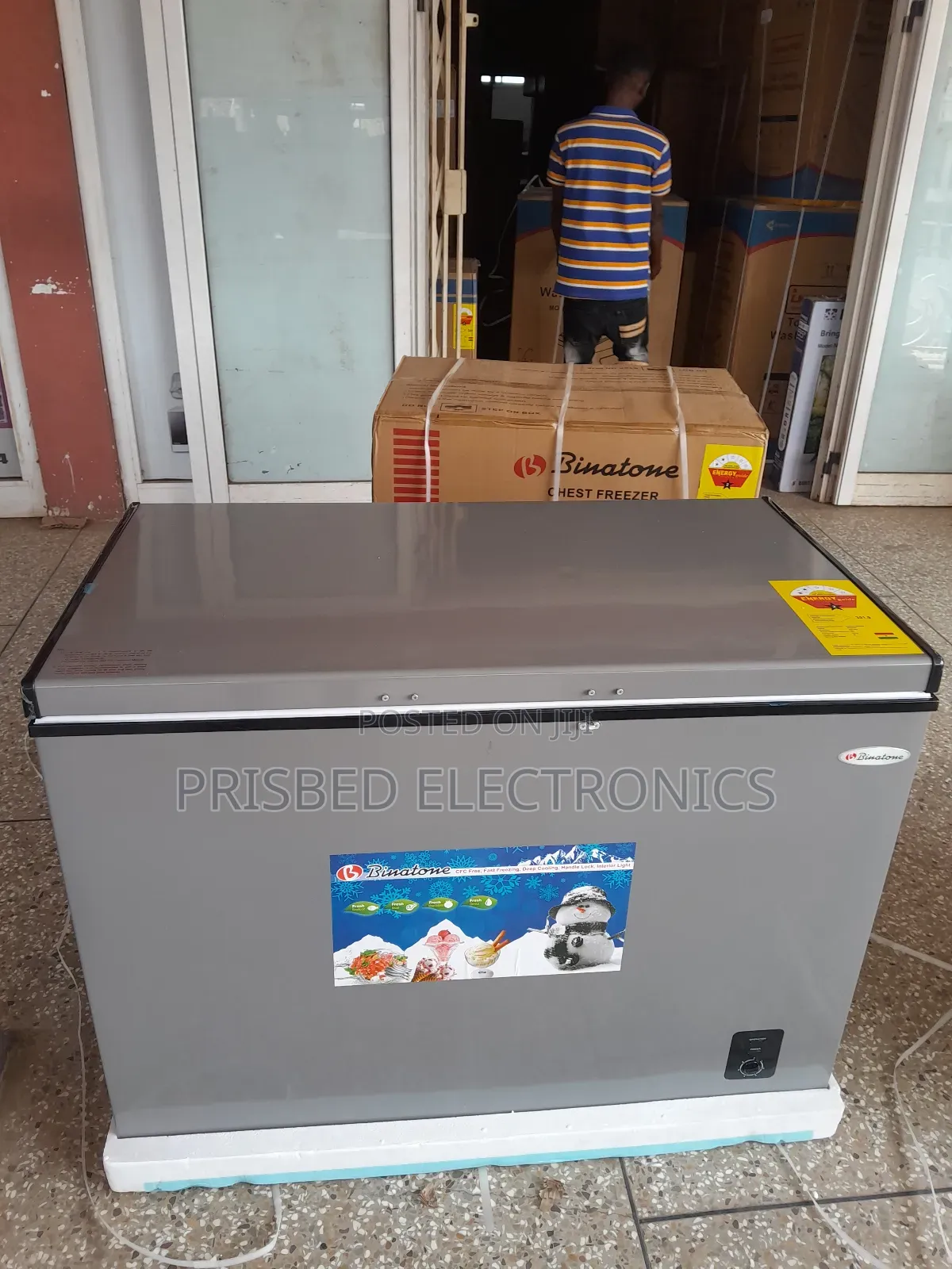 Binatone Durable Chest Freezer 327 Litres