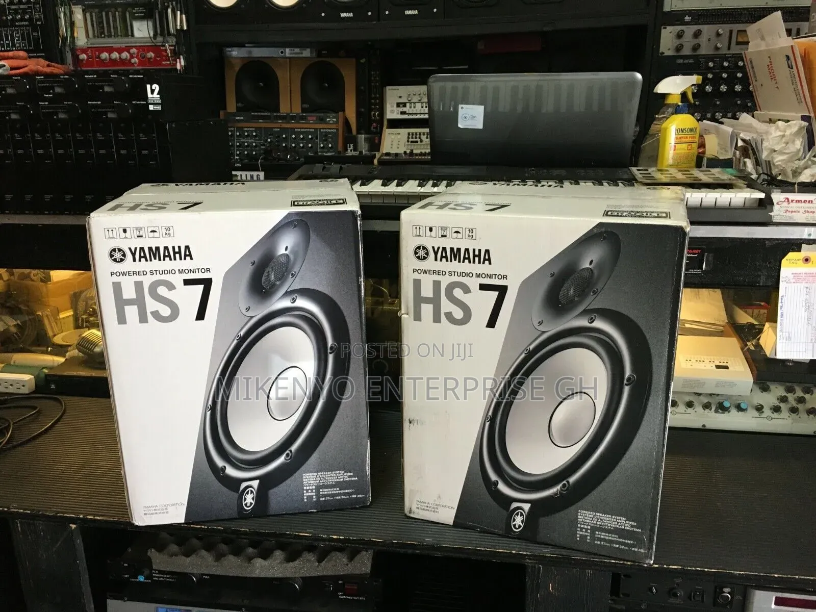 Yamaha Hs7 - Powered Studio Monitor With Free Audio Cable