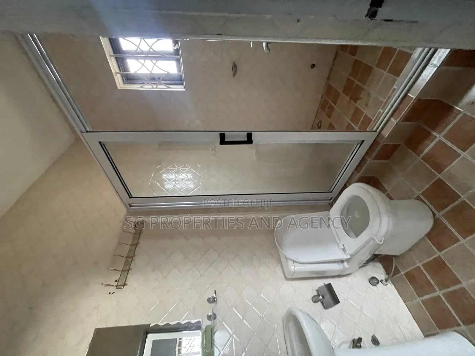 2bdrm Apartment in Lashibi, Spintex for rent