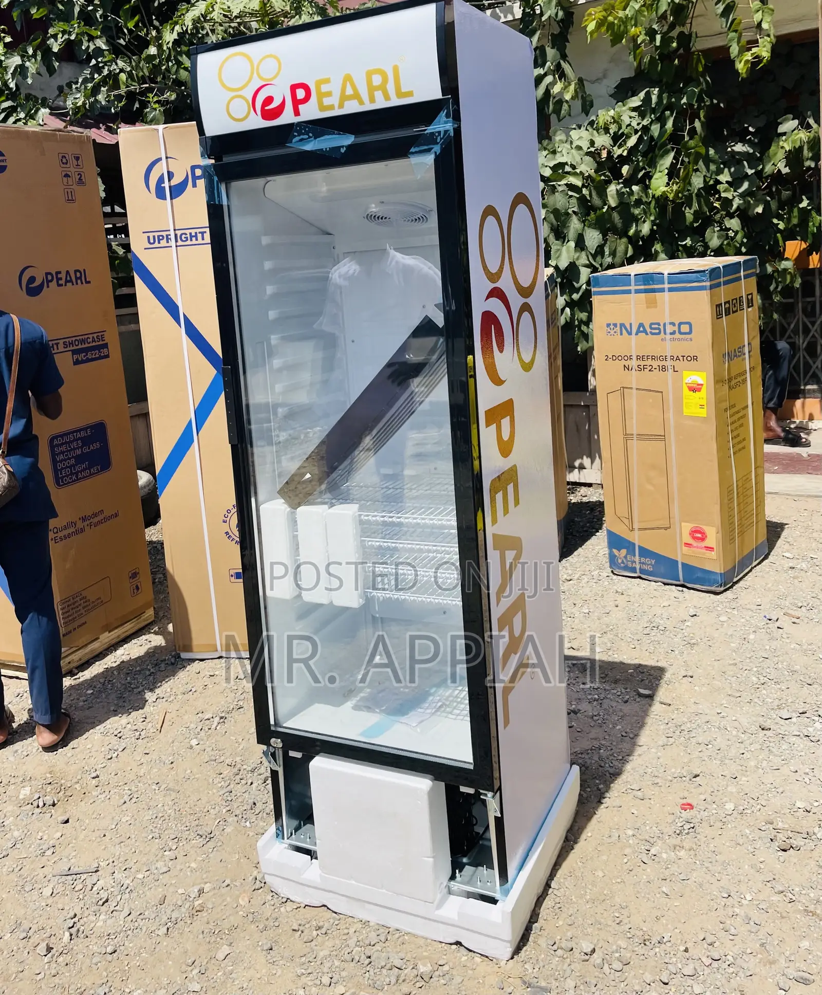 Get Quality Pearl 400L Electric Display Fridge(PVC-424).