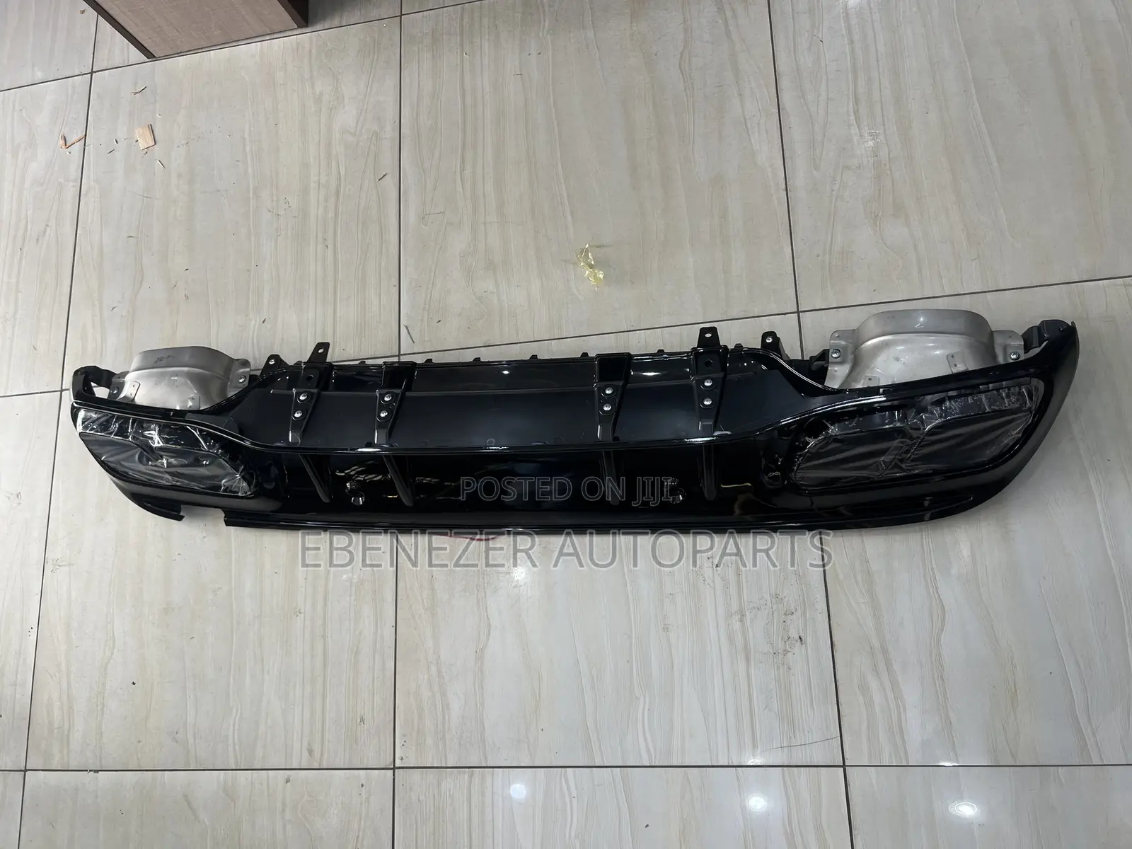 Mercedes Benz W205 C300 AMG Back Bumper Diffuser