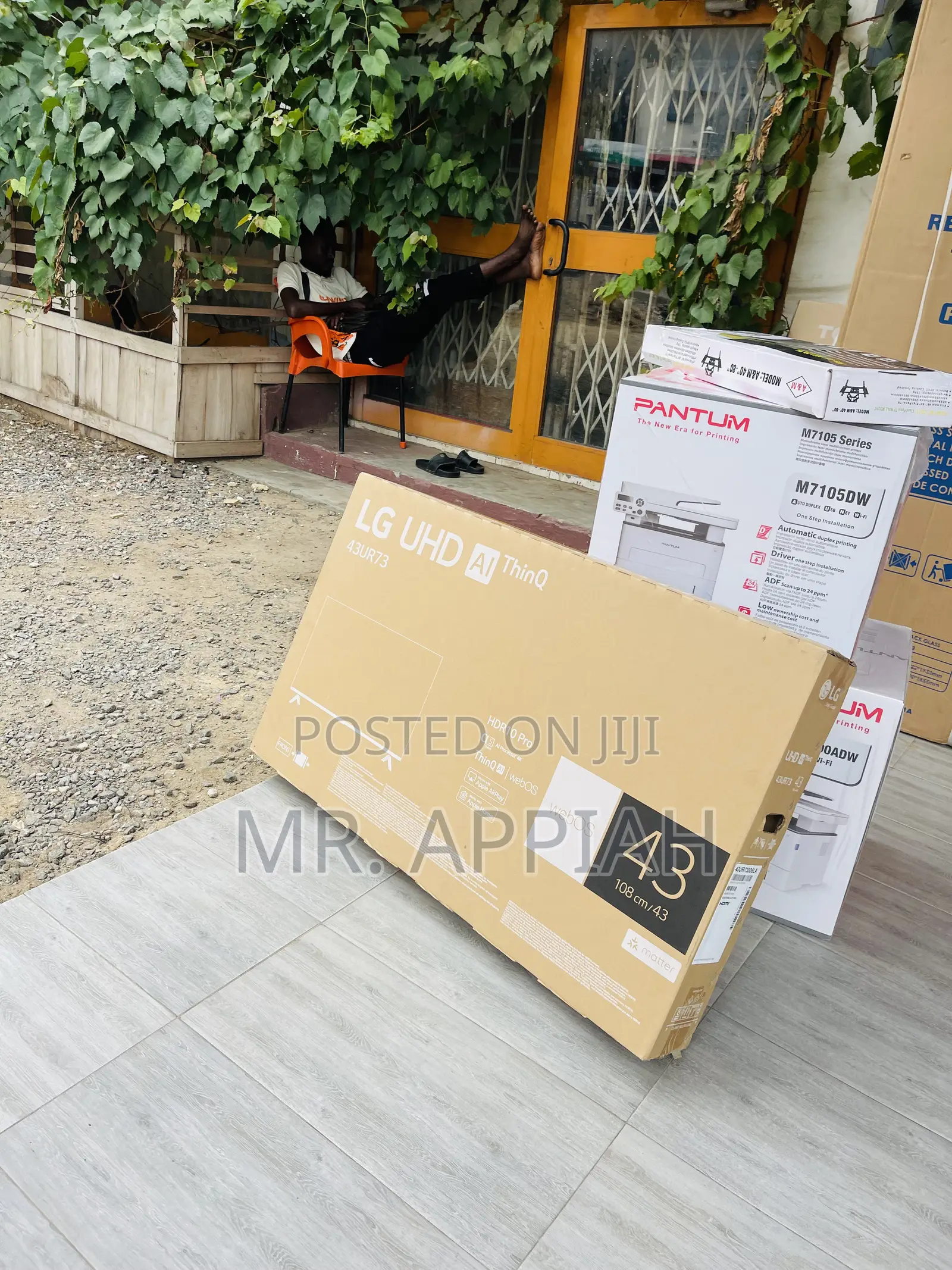 Newly in Stock LG 43UR73006LA 43” Smart Electric Tv.