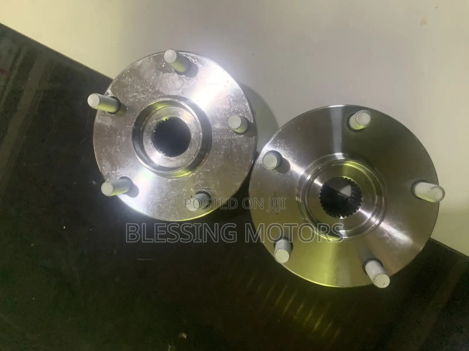Toyota RAV4 Front Hub