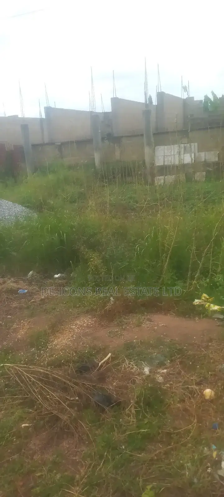 7 Shops Uncompleted 2bedrooms Self Contained on 2 Plots