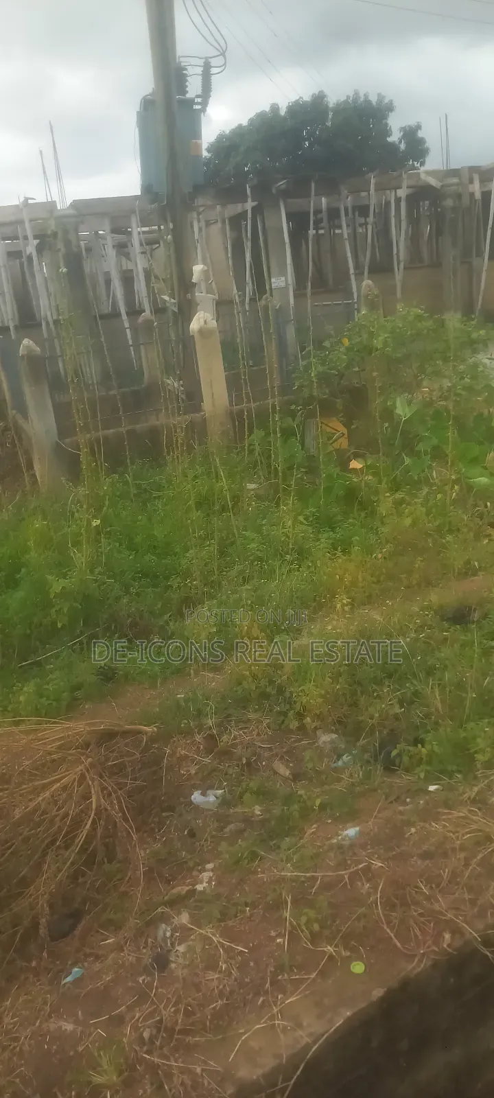 7 Shops Uncompleted 2bedrooms Self Contained on 2 Plots