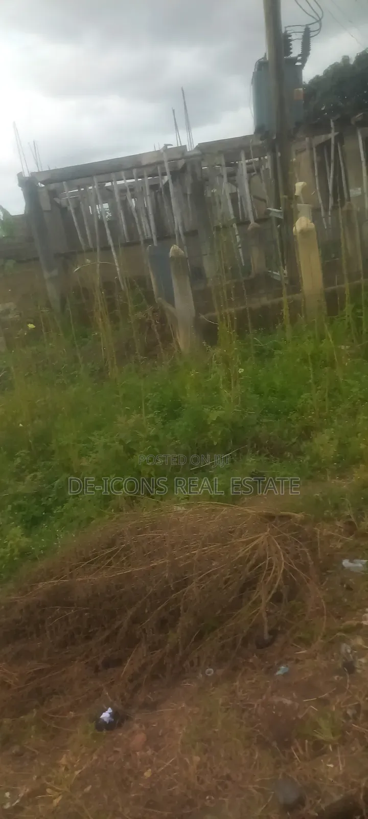 7 Shops Uncompleted 2bedrooms Self Contained on 2 Plots