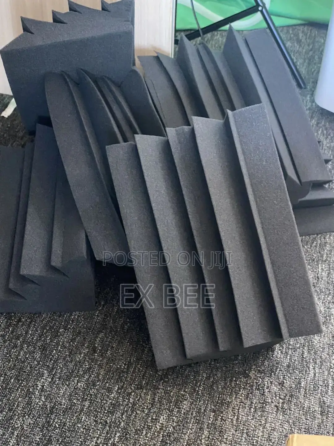 Acoustic Basstraps (8pcs) in Pack 18*18*30cm