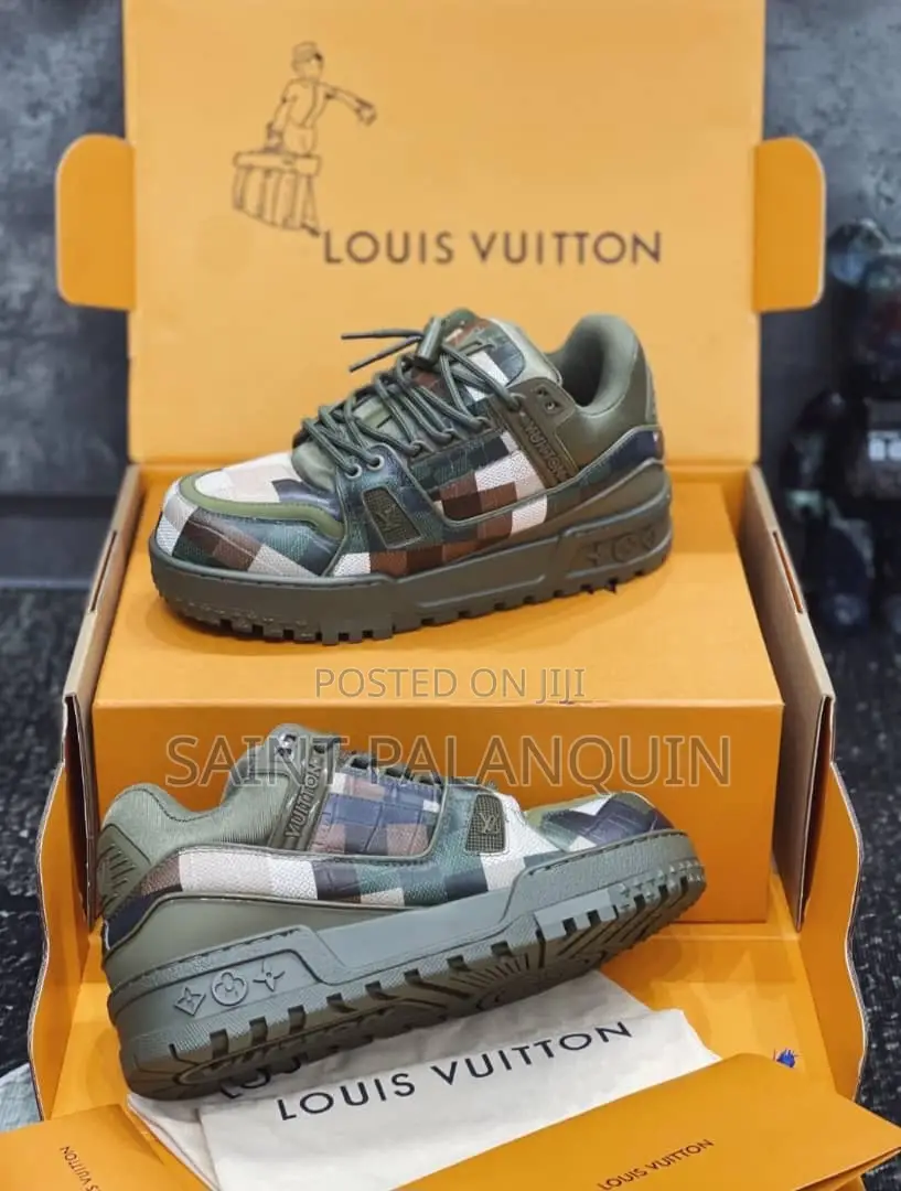 Louis Vuitton Sneakers