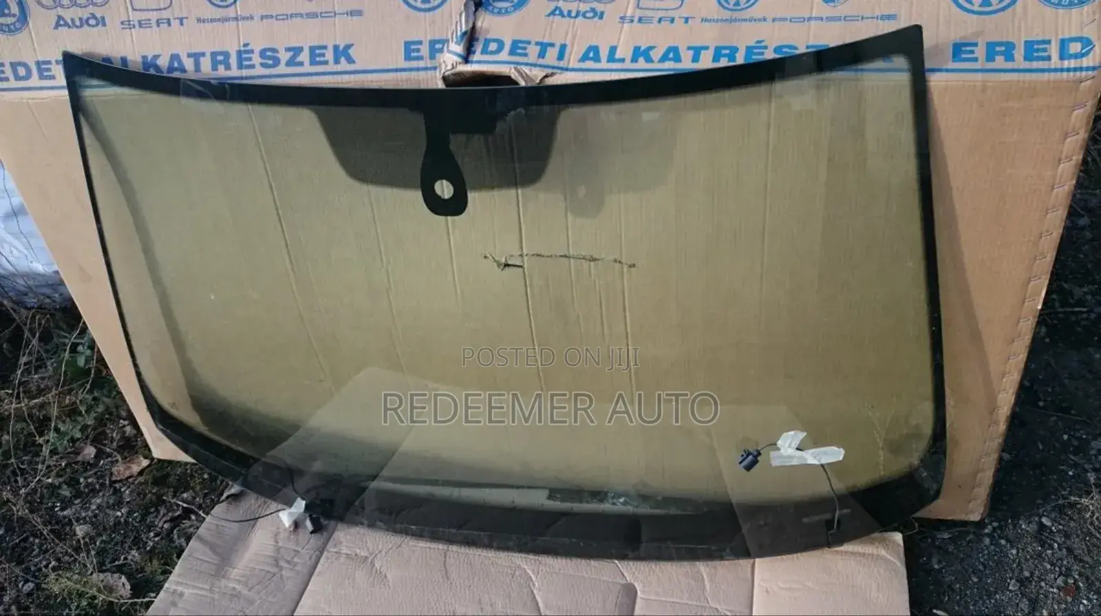 Windscreens; Windshield for Ford Vehicles.