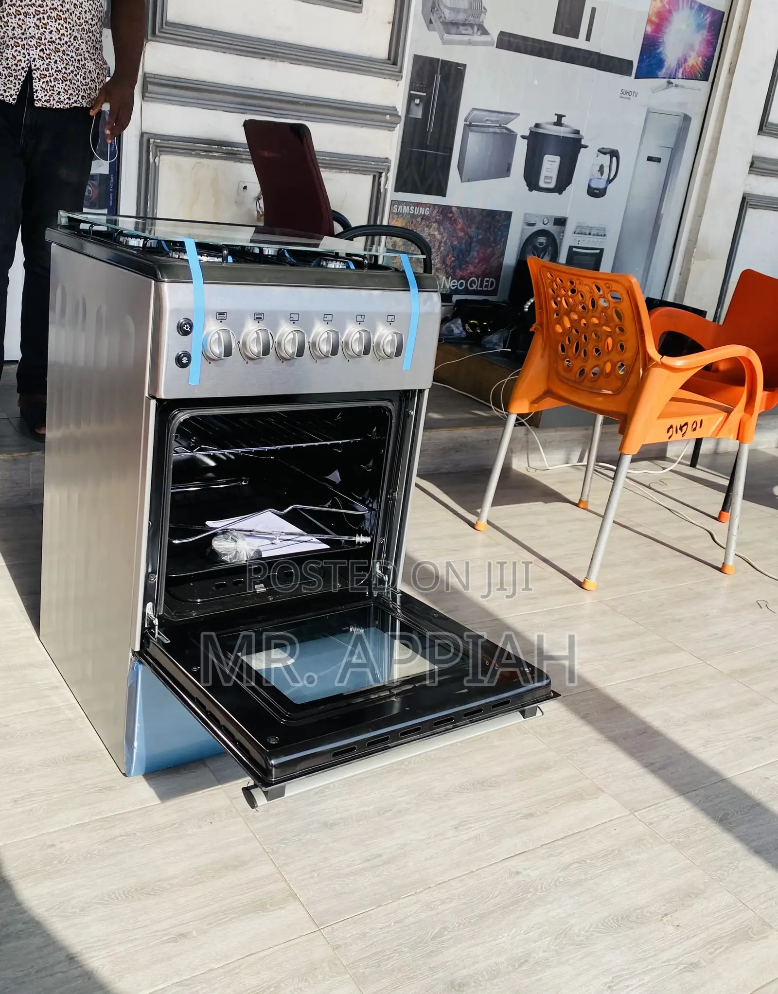 Valuable Ferre 50x60 Gas Oven 4 Burner With Grill(Gray).
