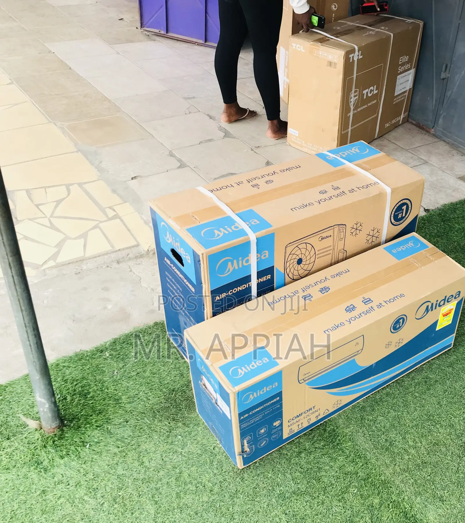 Super Powerful Midea 1.5hp Non Inverter Air Conditioner.