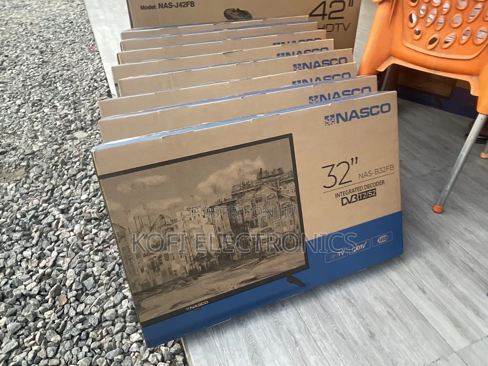 Seamless Device-Nasco NAS-B32FB Digital Satellite TV - 32"