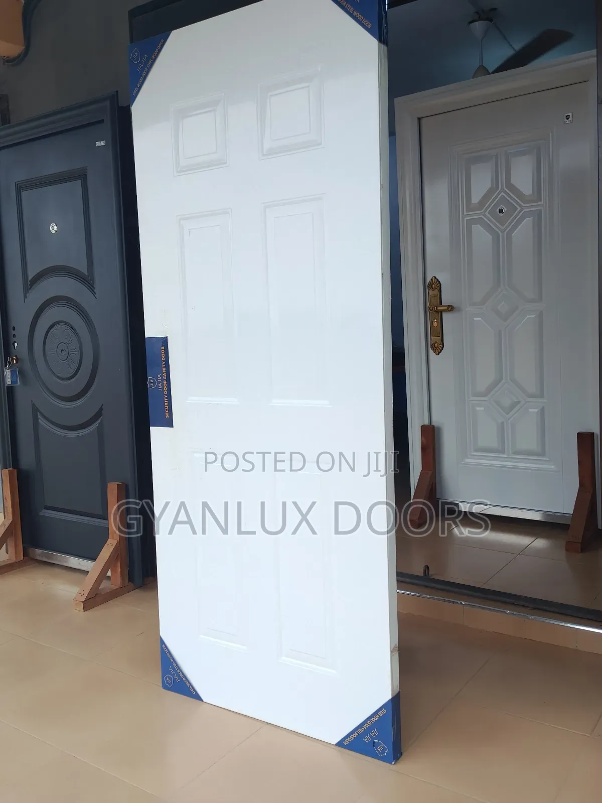 Exclusive Technology Steel Wooden Door for Bed Rooms