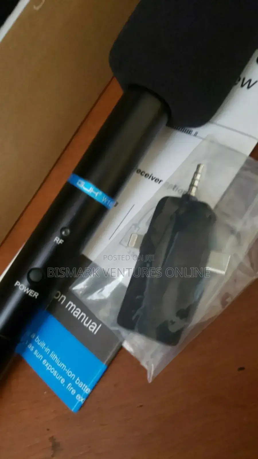 Wireless Interview Microphone for Phones and DSLR Cameras