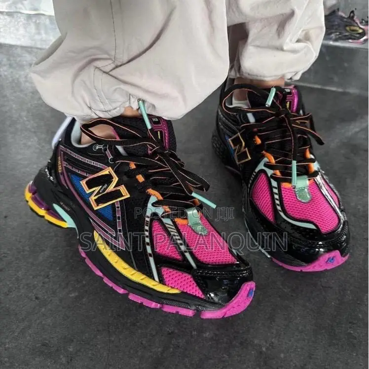 New Balance 19060