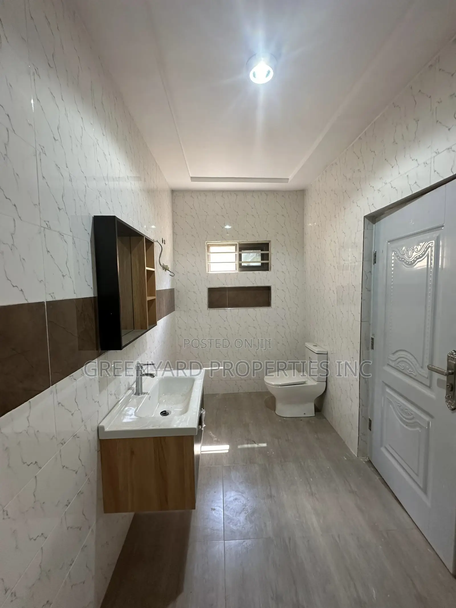 3bdrm House in Lakeside for sale