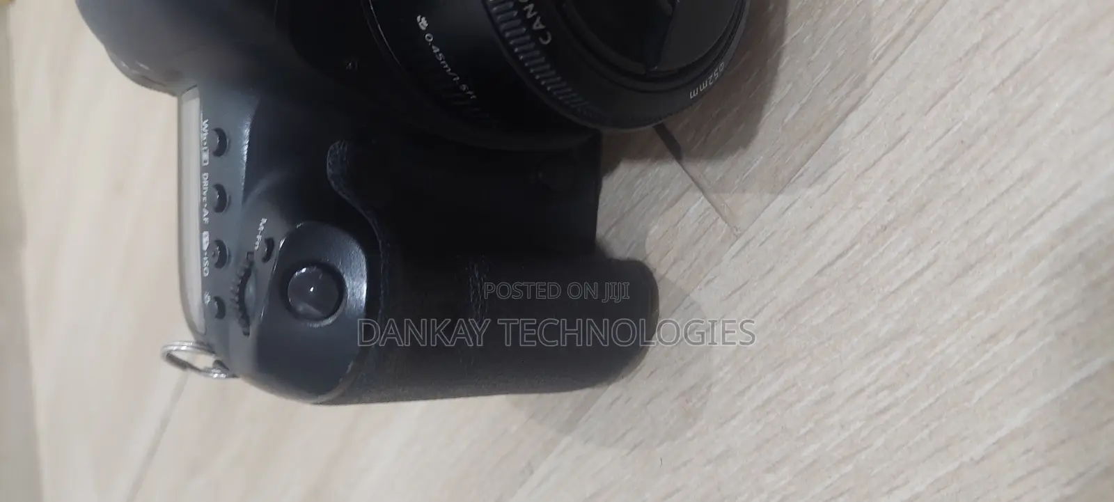 Canon 5d Mark Iv With 50mm Lens