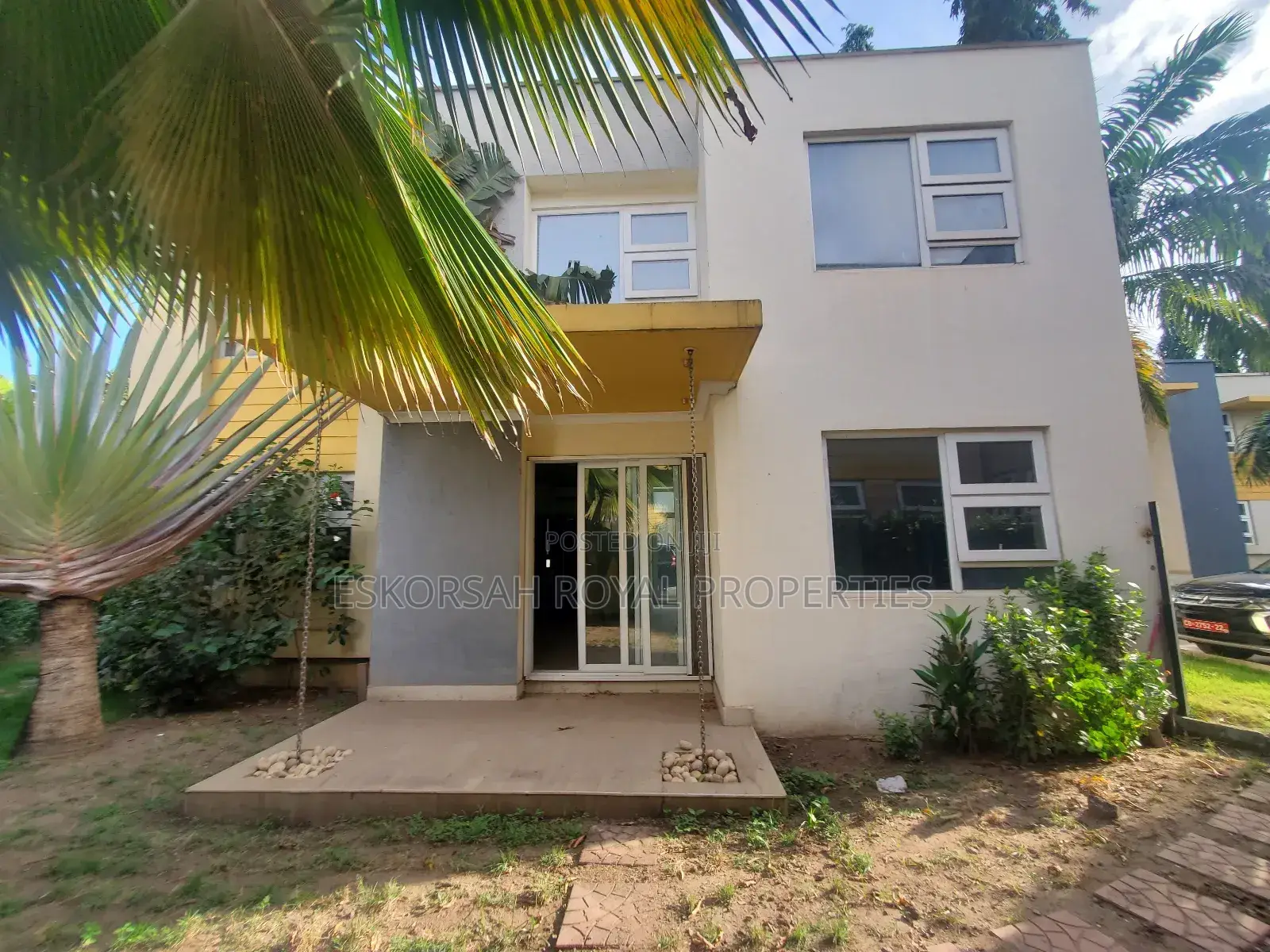 3bdrm Townhouse / Terrace in Sam Jona Estate, Adjiriganor for rent