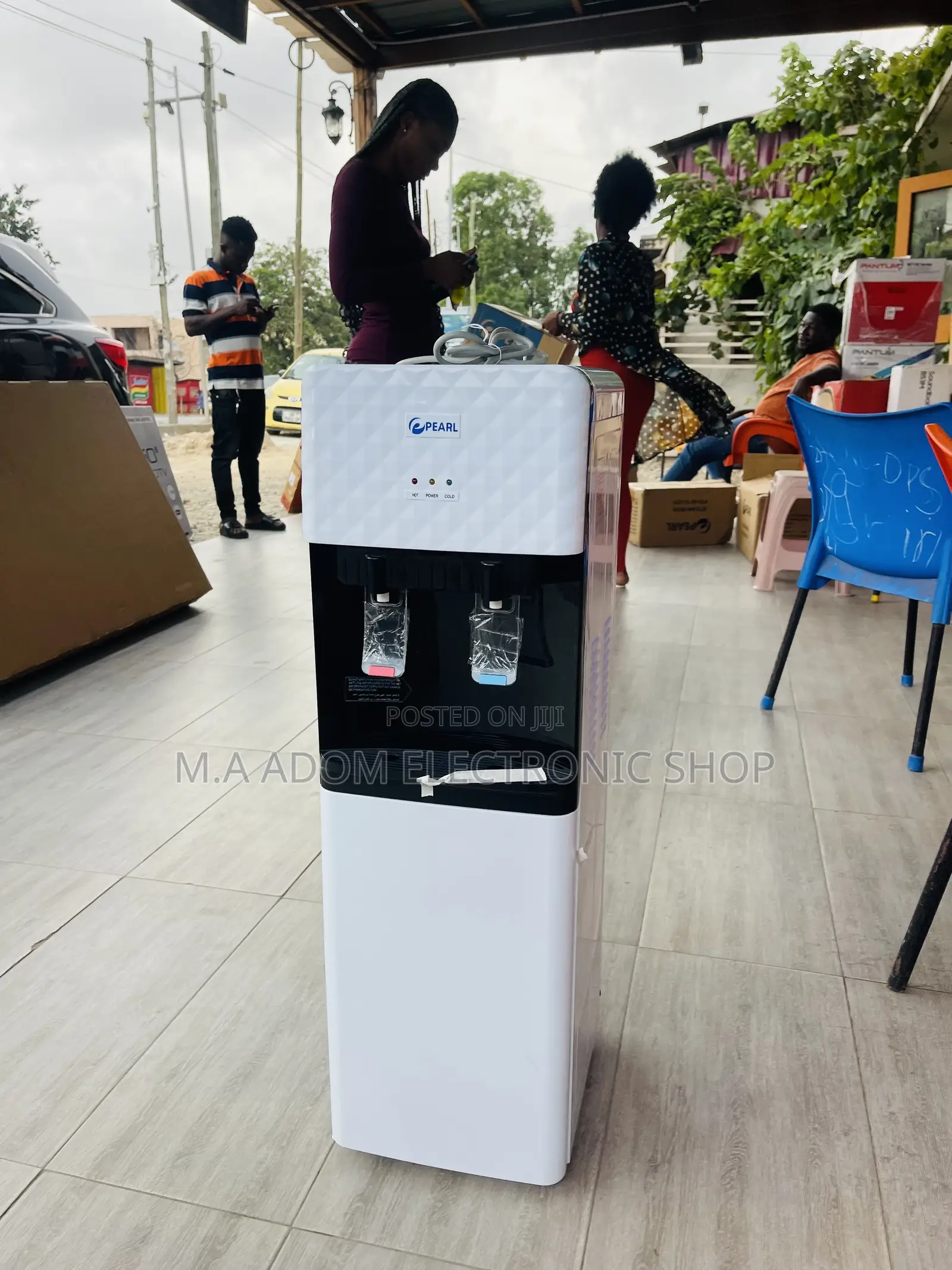 Brand New Pearl PWD 4024 3 Tray Water Dispenser.