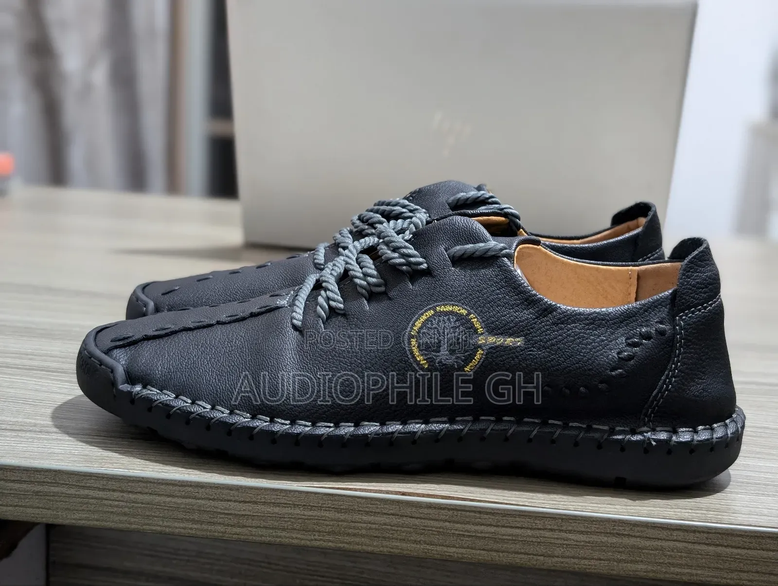 Comfortable Men's Leather Shoes Size 42
